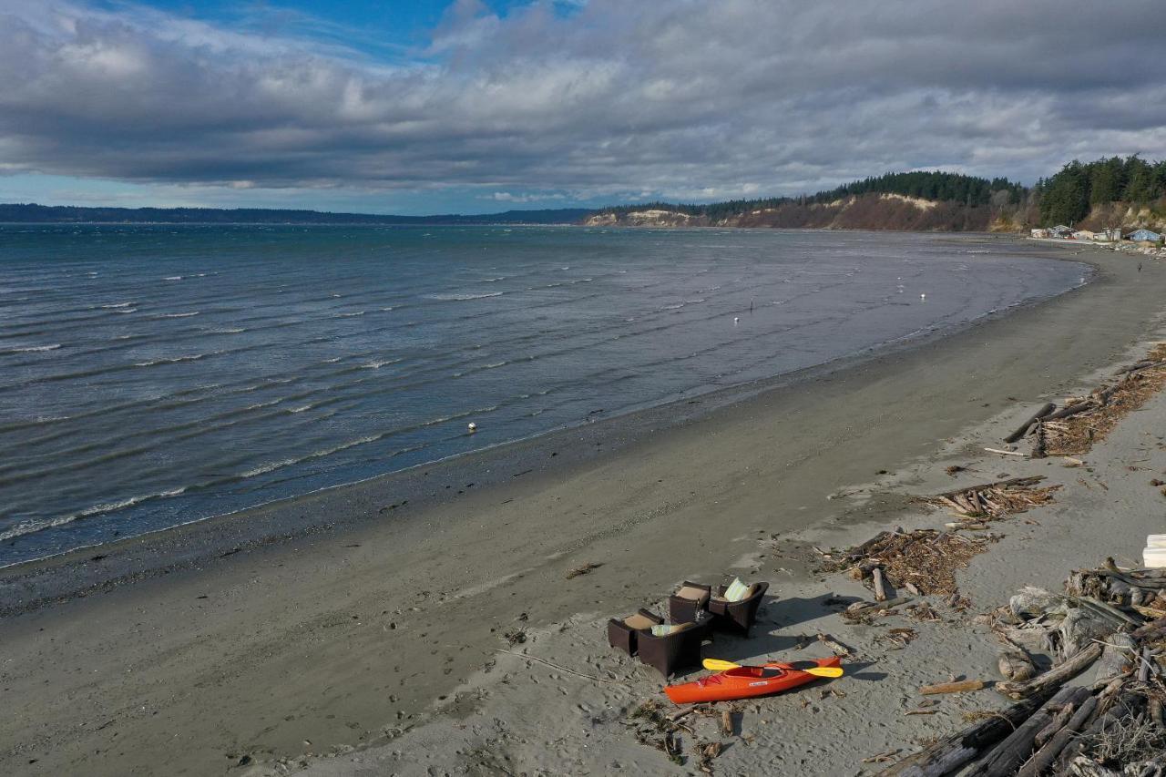 Maxwelton Beach Sunsets! Kayaks & Paddleboards! 1 Min Walk To The Water! Clinton Экстерьер фото