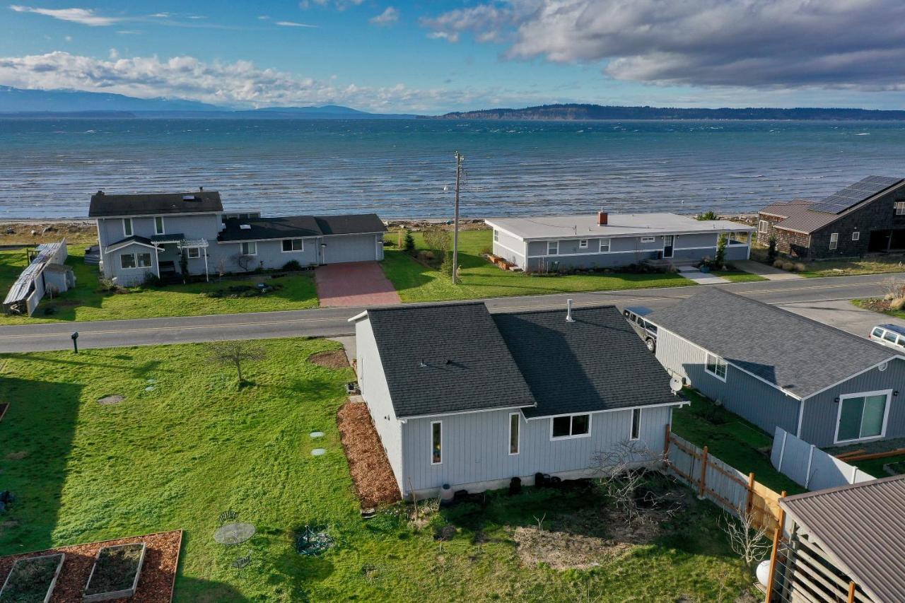 Maxwelton Beach Sunsets! Kayaks & Paddleboards! 1 Min Walk To The Water! Clinton Экстерьер фото